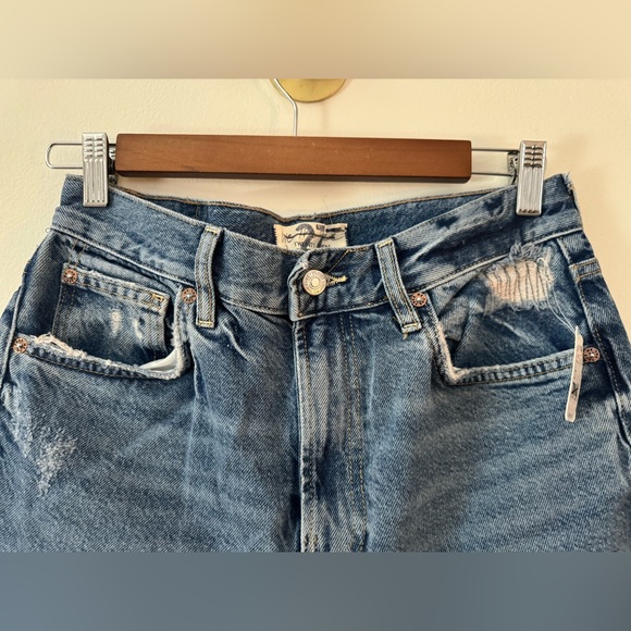 Free People Mccoy destroyed boyfriend jeans in blue - Picture 4 of 8